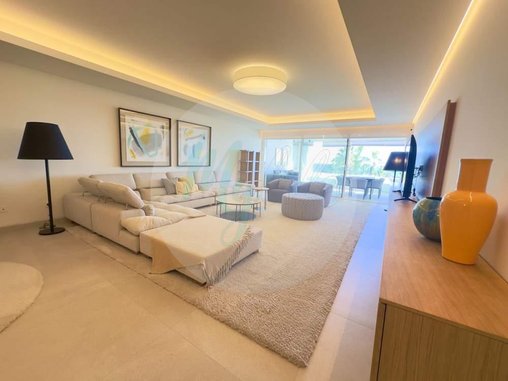 Middle floor in Estepona