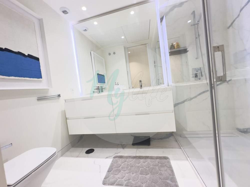 Middle floor in Estepona