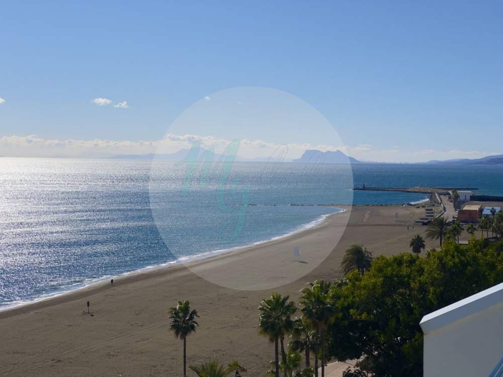 Middle floor in Estepona