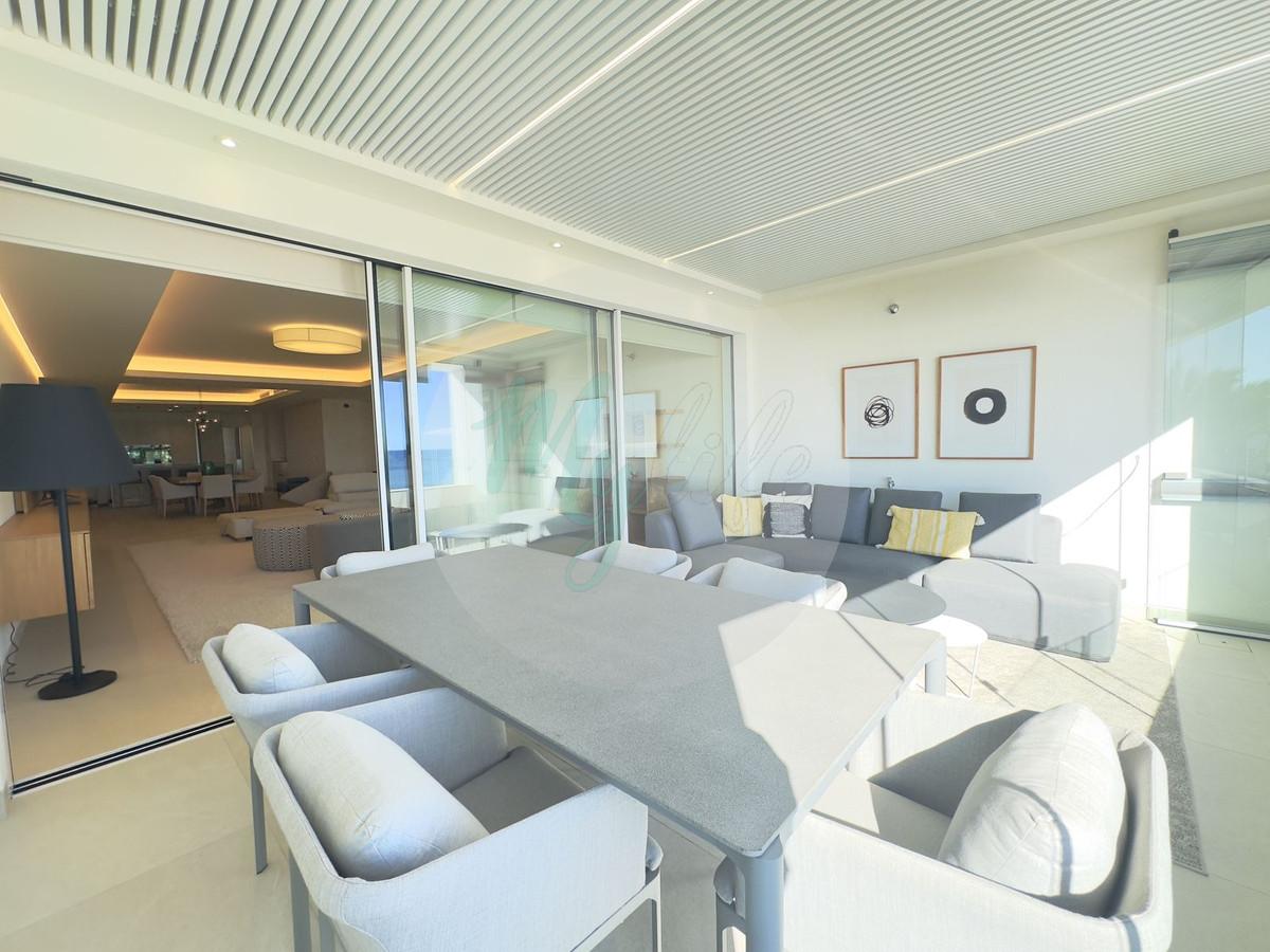 Middle floor in Estepona