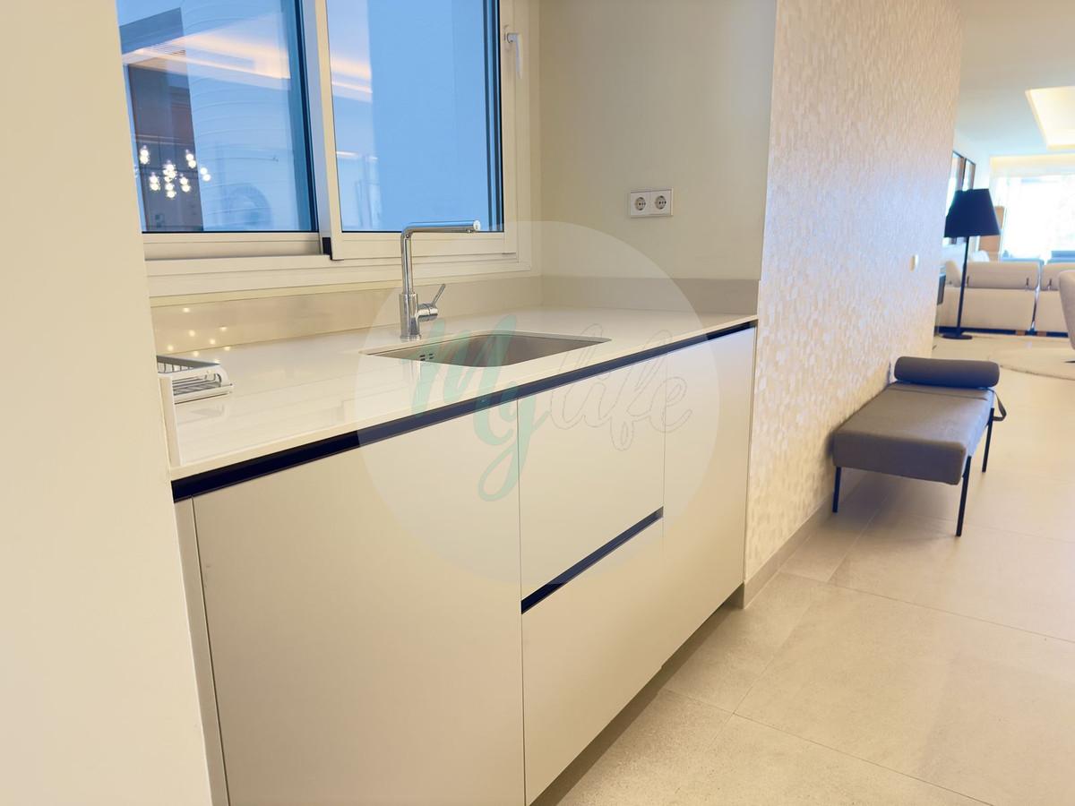 Middle floor in Estepona