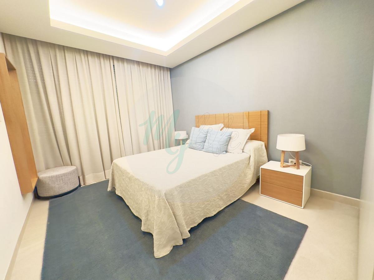 Middle floor in Estepona