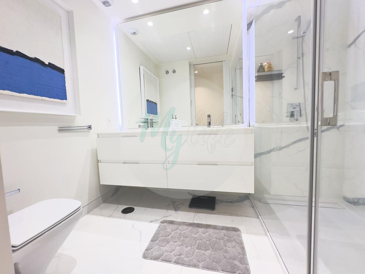 Middle floor in Estepona