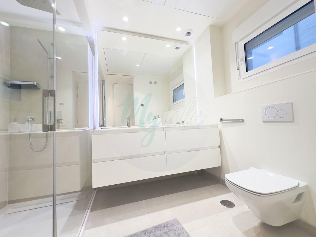 Middle floor in Estepona