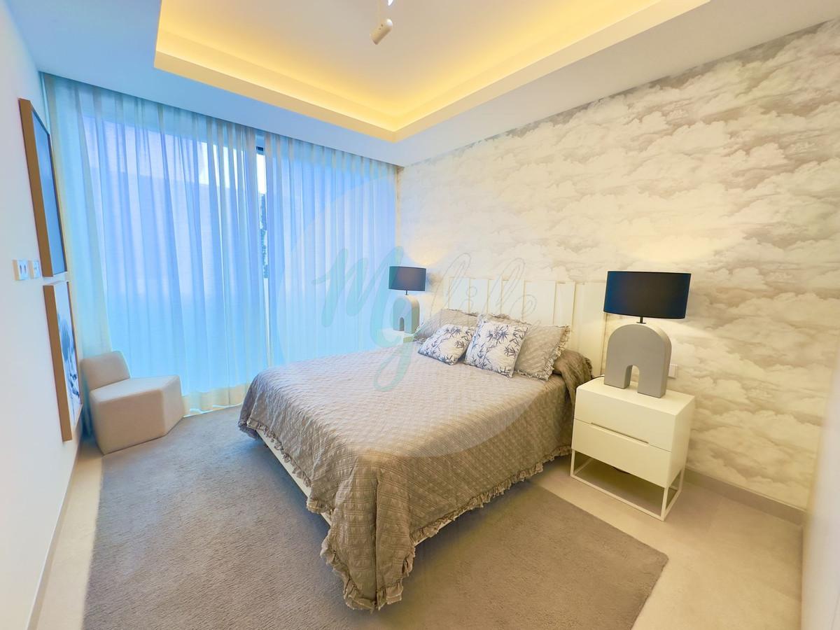 Middle floor in Estepona