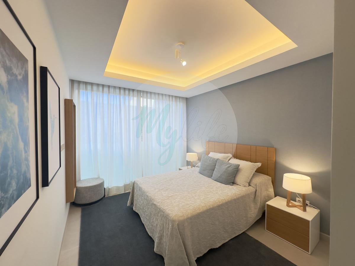 Middle floor in Estepona