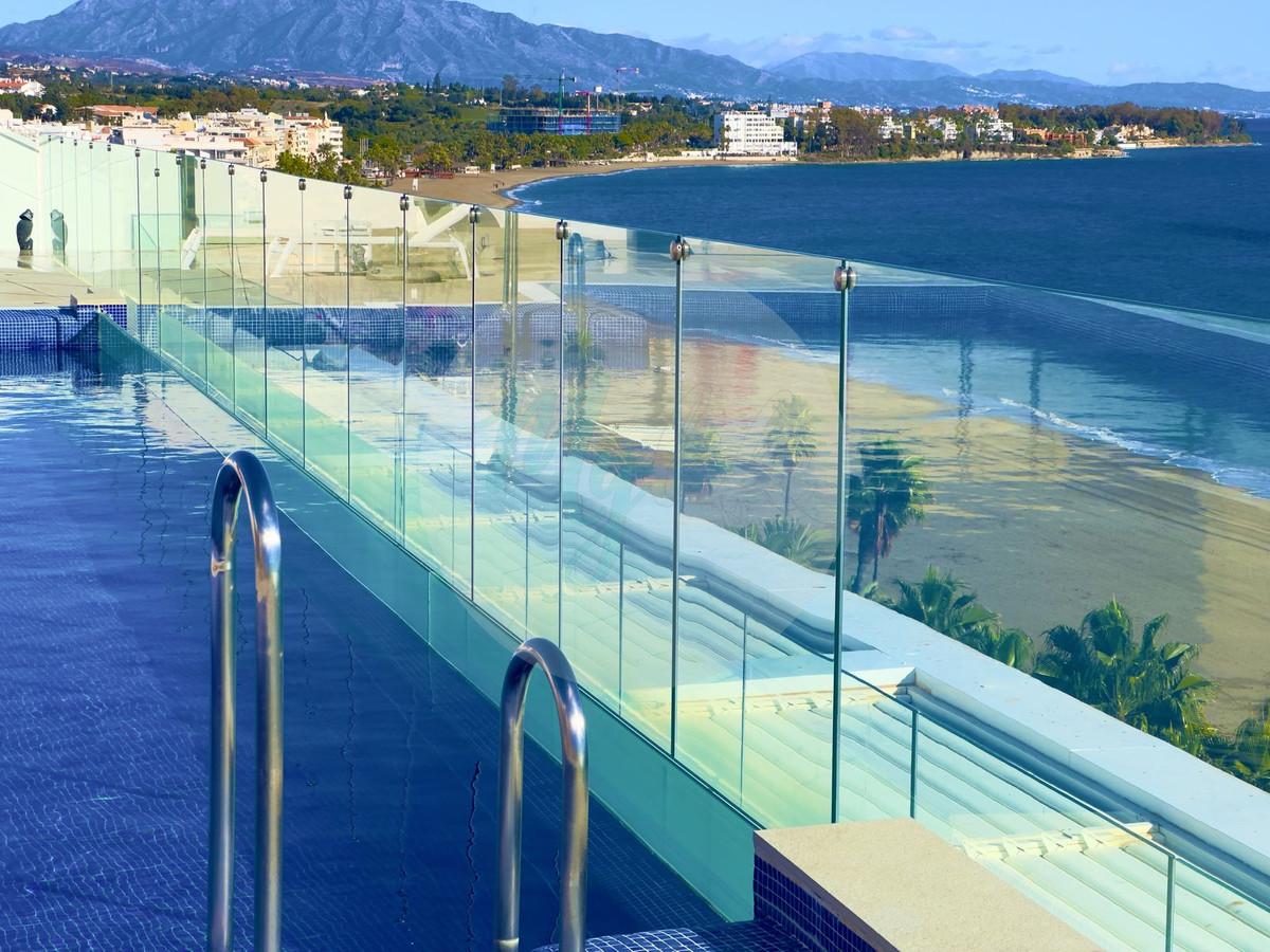 Middle floor in Estepona