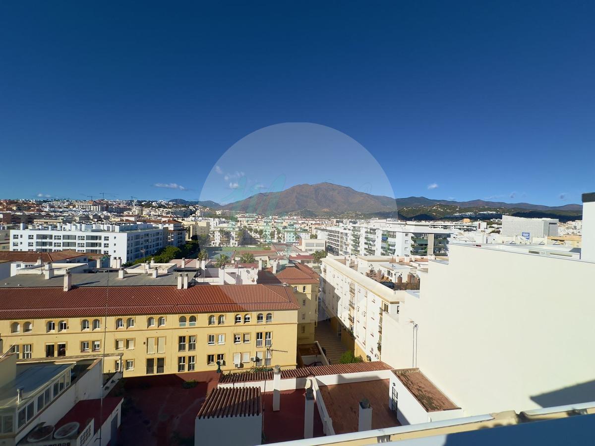 Middle floor in Estepona