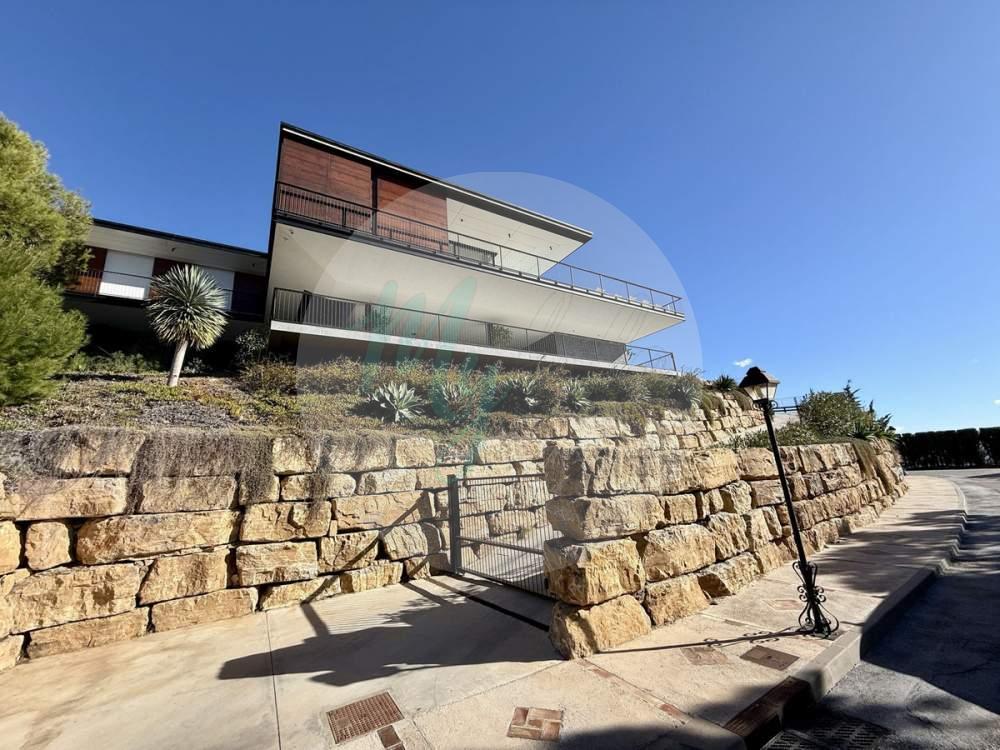 Wholesale & Distribution in Valtocado