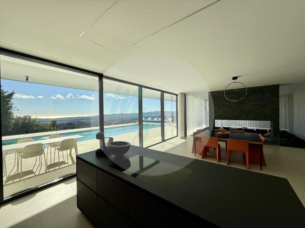 Wholesale & Distribution in Valtocado