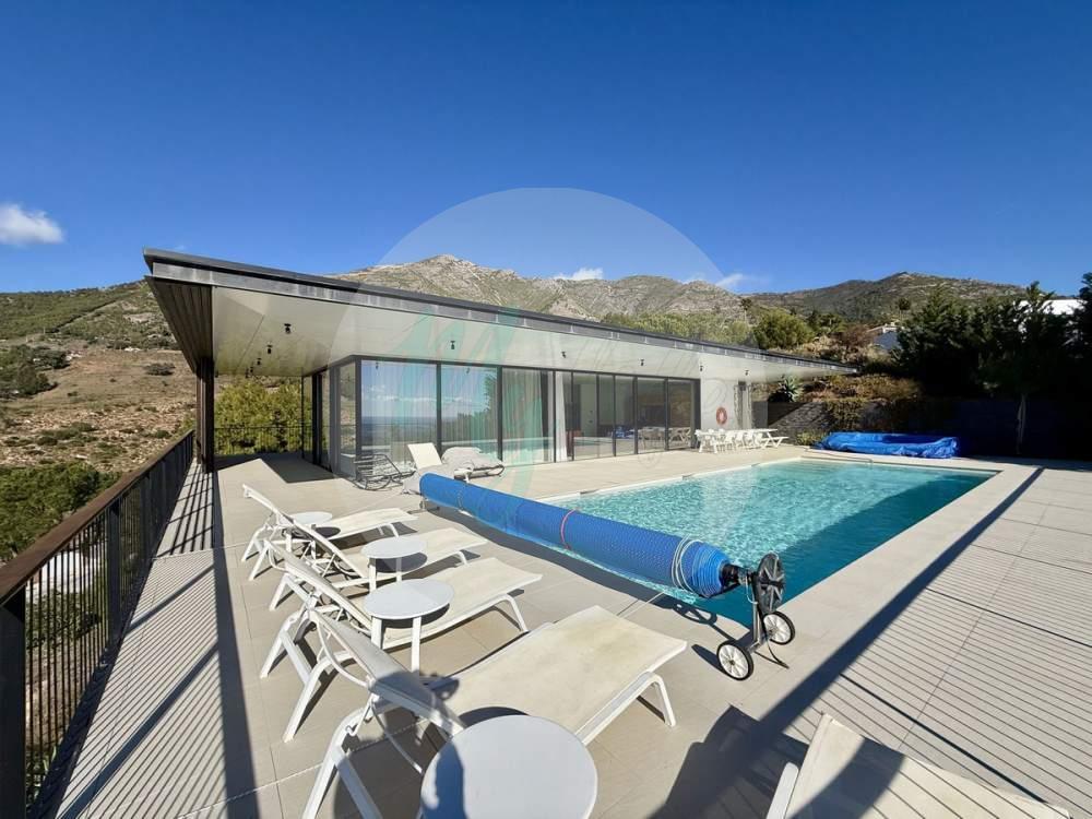 Wholesale & Distribution in Valtocado