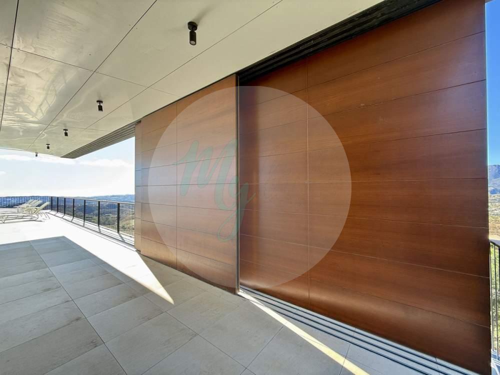 Wholesale & Distribution in Valtocado