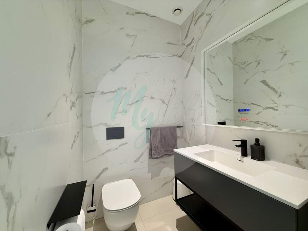 Wholesale & Distribution in Valtocado