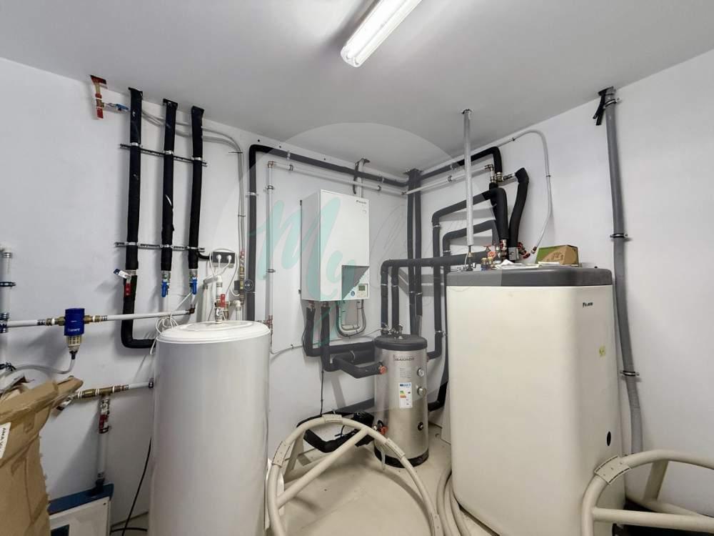 Wholesale & Distribution in Valtocado