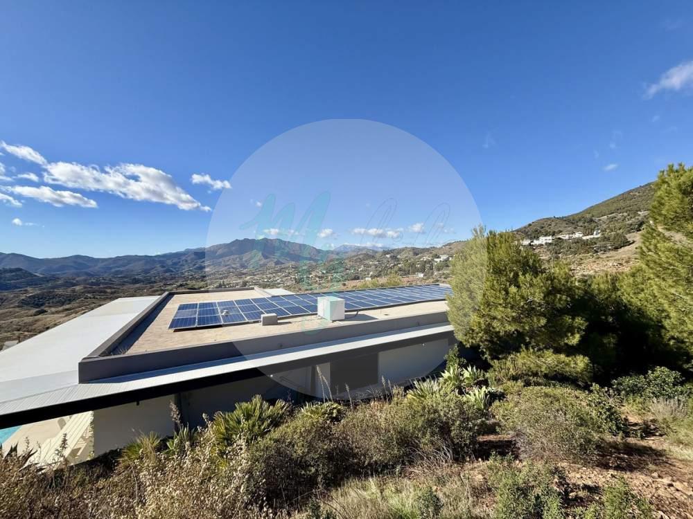 Wholesale & Distribution in Valtocado