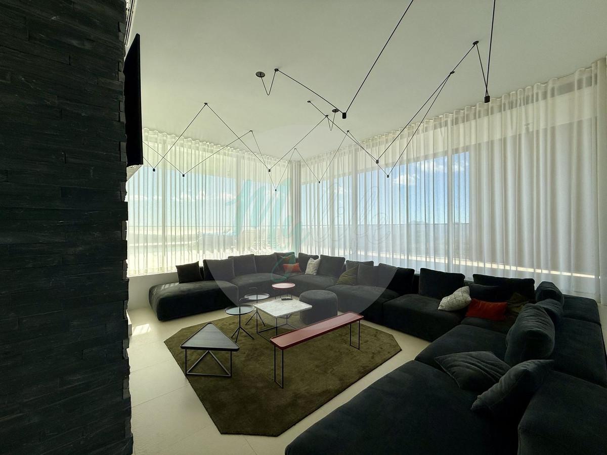 Wholesale & Distribution in Valtocado