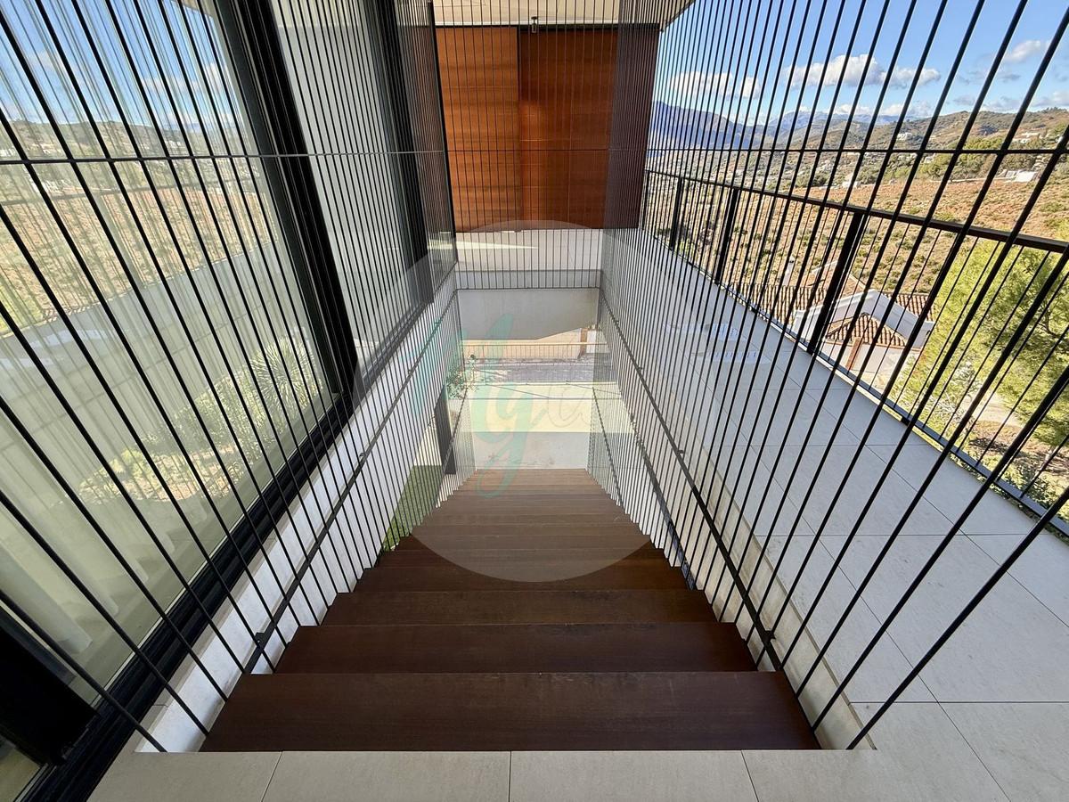 Wholesale & Distribution in Valtocado