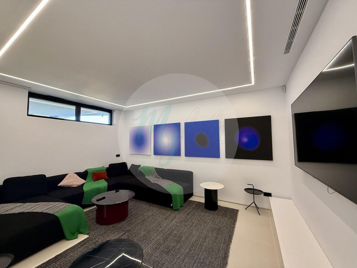 Wholesale & Distribution in Valtocado