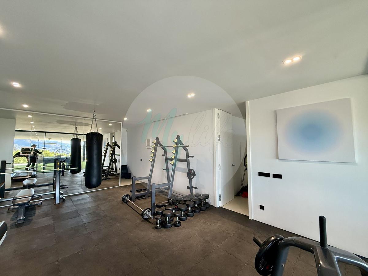 Wholesale & Distribution in Valtocado