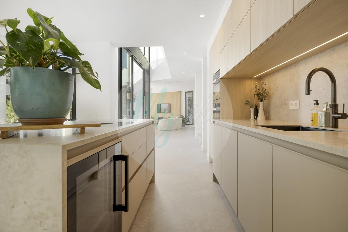 Wholesale & Distribution in Marbesa