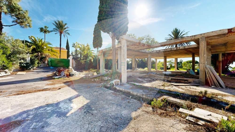 Single family home in Hacienda Las Chapas