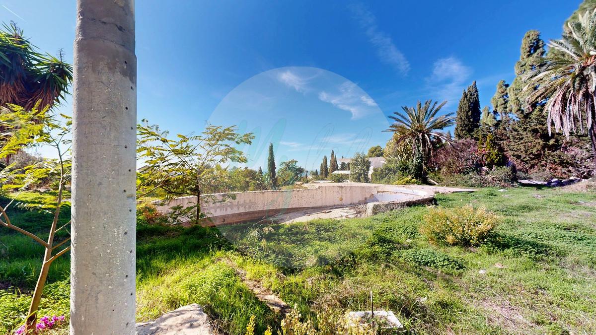 Single family home in Hacienda Las Chapas