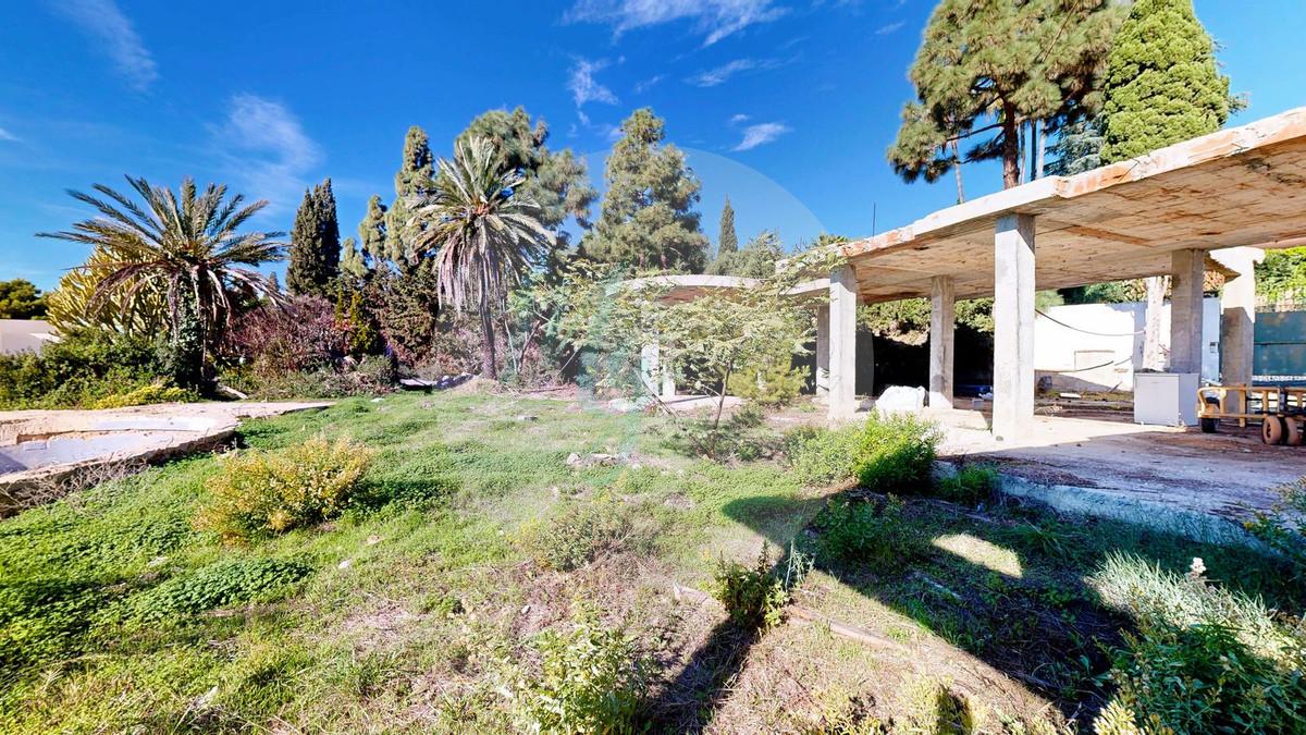 Single family home in Hacienda Las Chapas