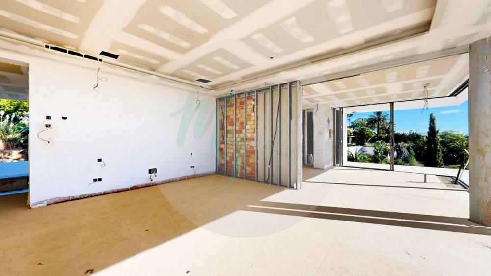 Wholesale & Distribution in Hacienda Las Chapas