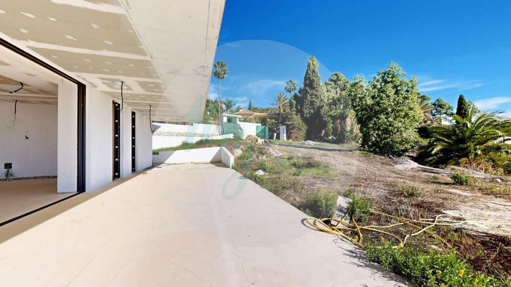 Wholesale & Distribution in Hacienda Las Chapas