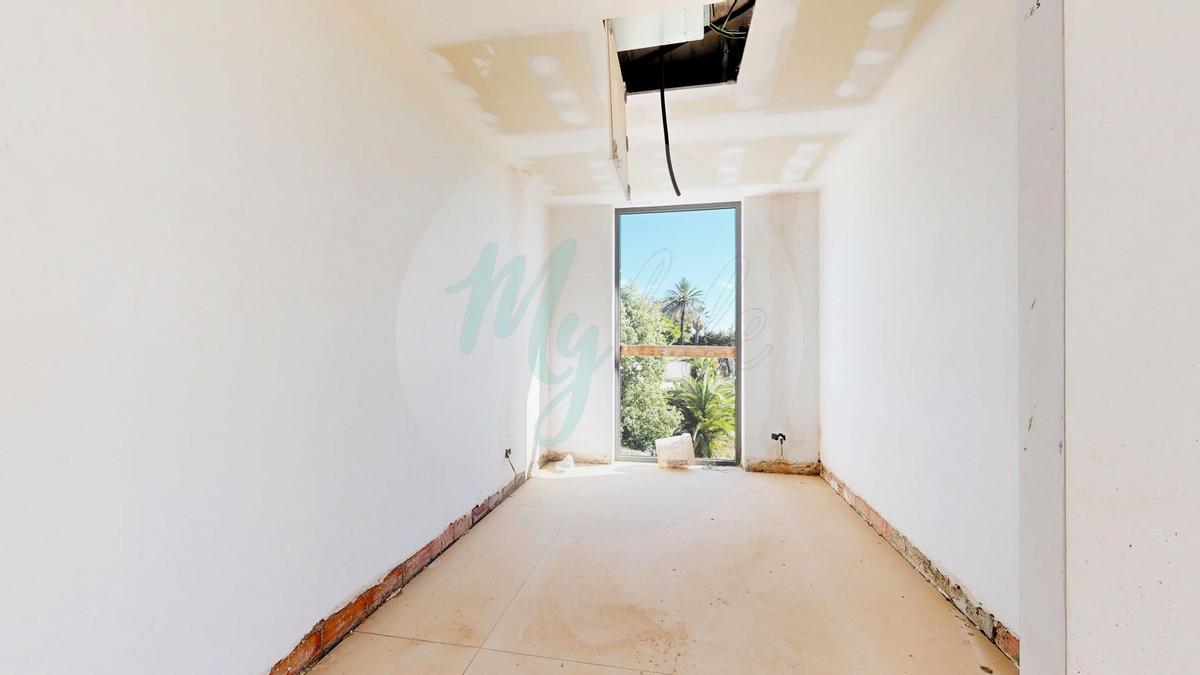 Wholesale & Distribution in Hacienda Las Chapas