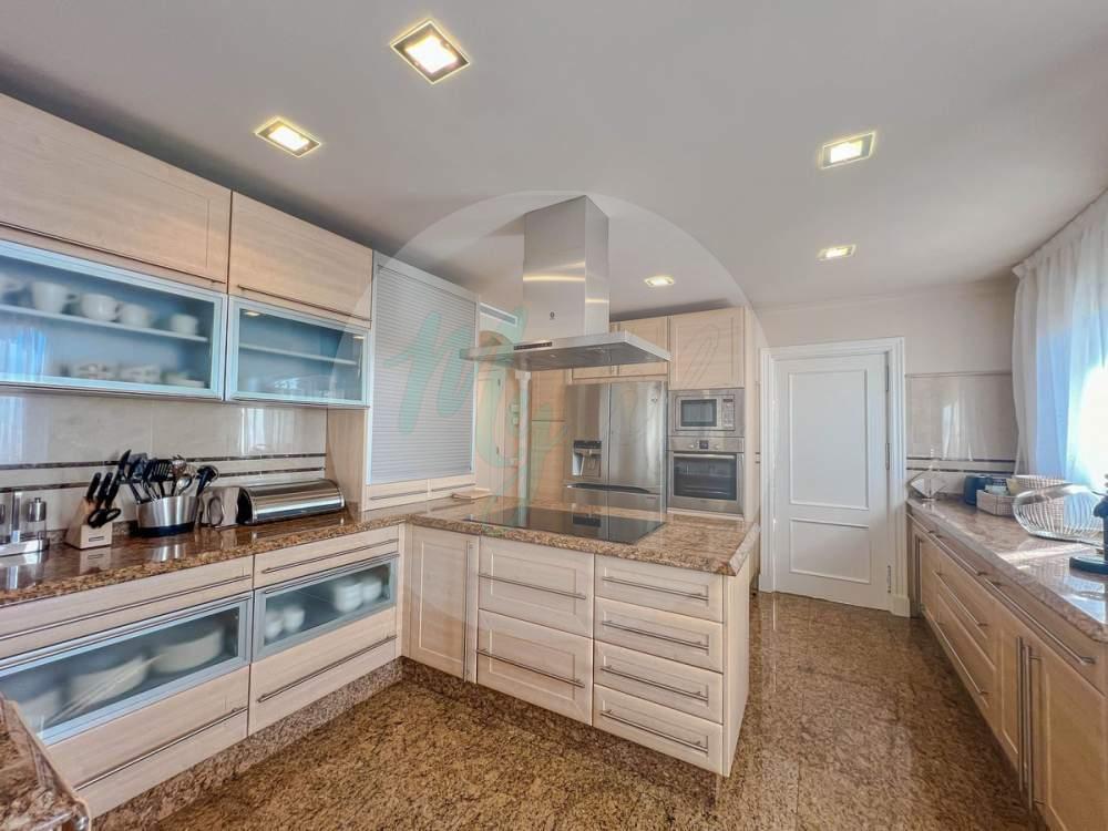 Wholesale & Distribution in Los Flamingos