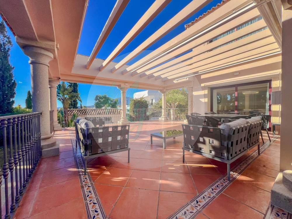 Wholesale & Distribution in Los Flamingos