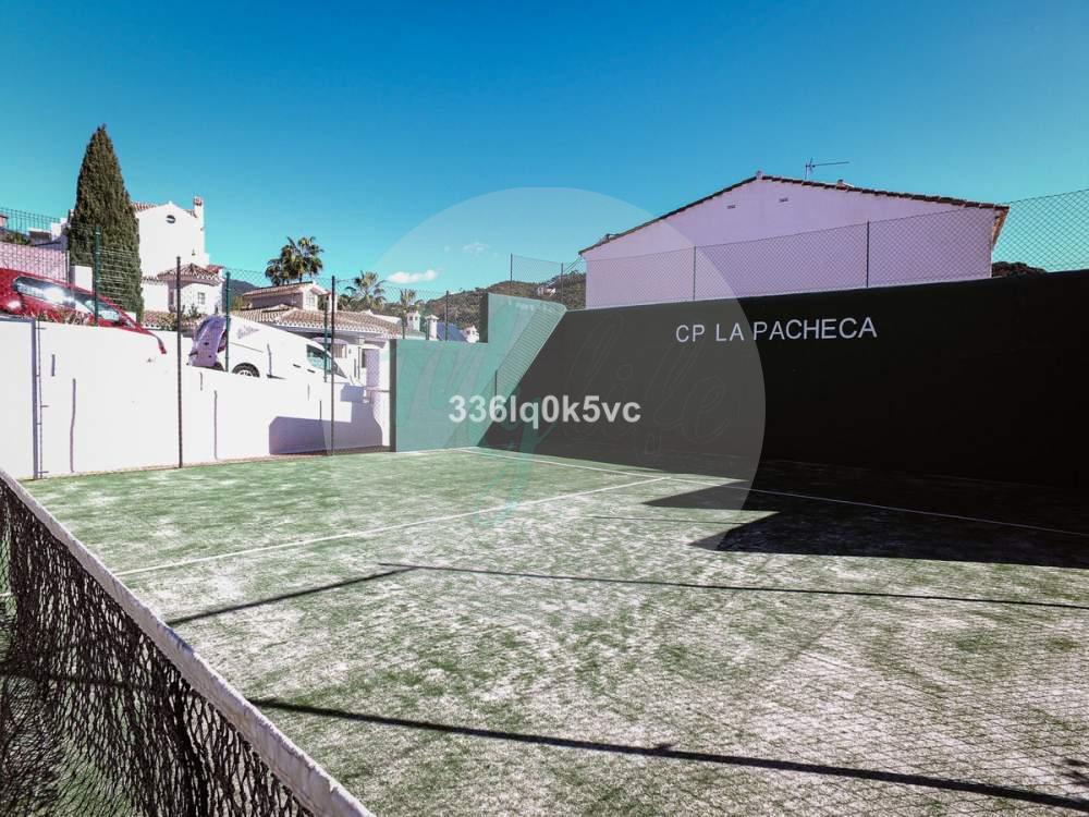 Media planta en Benahavís