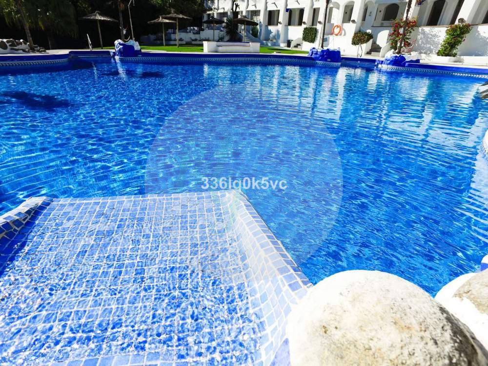 Media planta en Benahavís