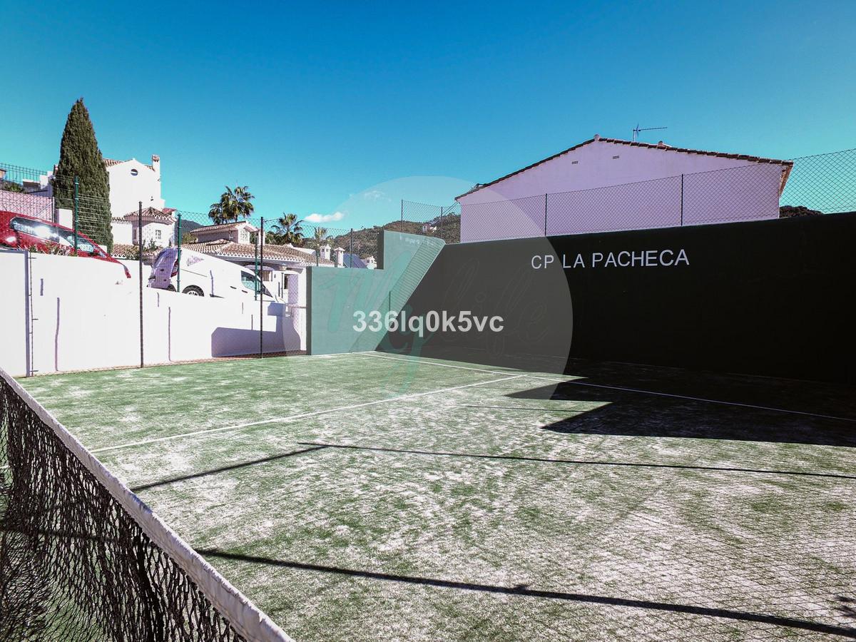 Media planta en Benahavís