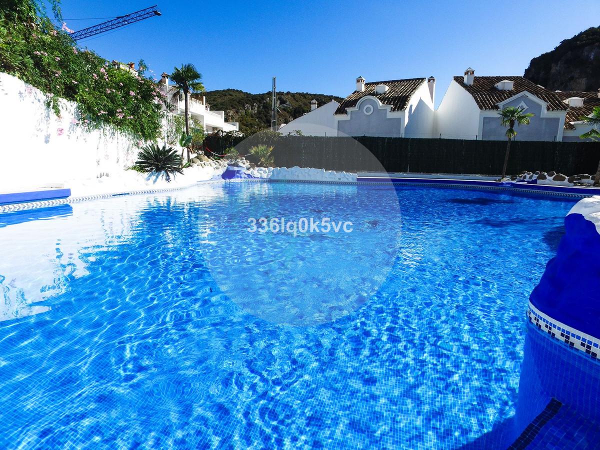 Media planta en Benahavís