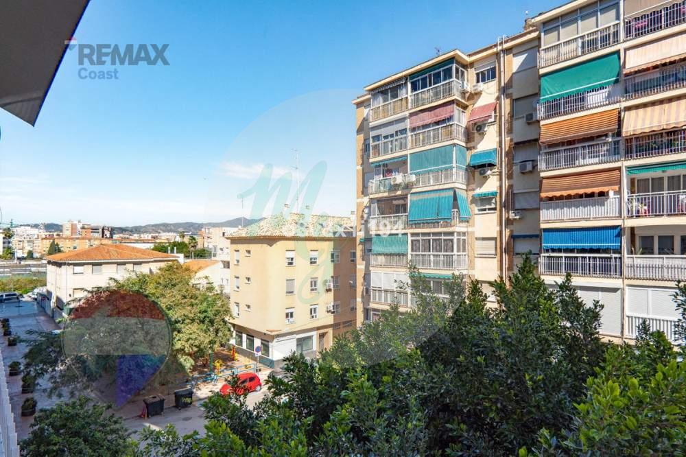 Planta baja en Huelin