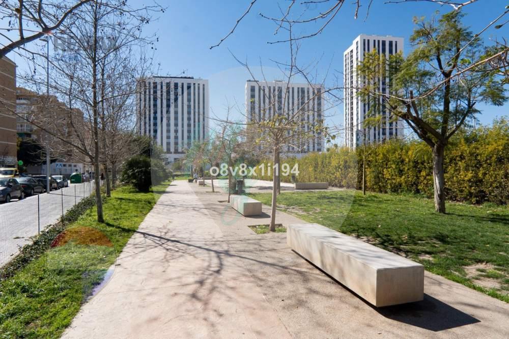 Planta baja en Huelin