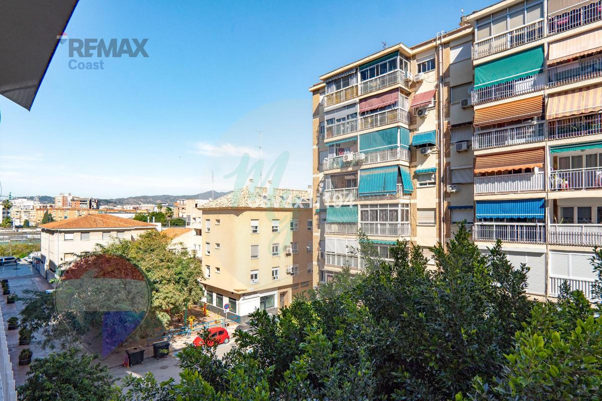 Planta baja en Huelin