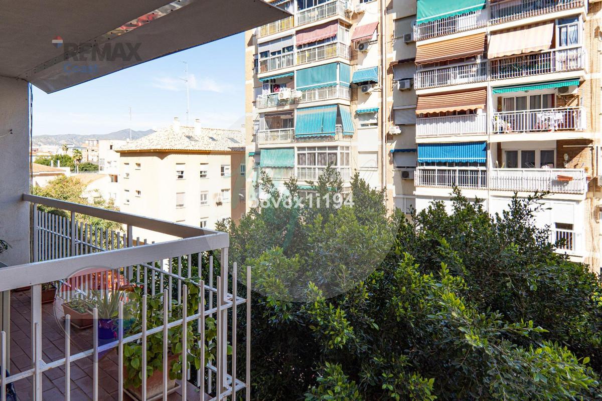 Planta baja en Huelin