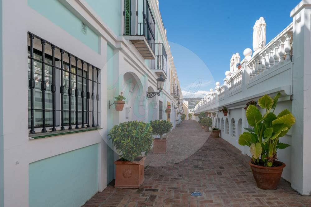 Adosado en Nueva Andalucía