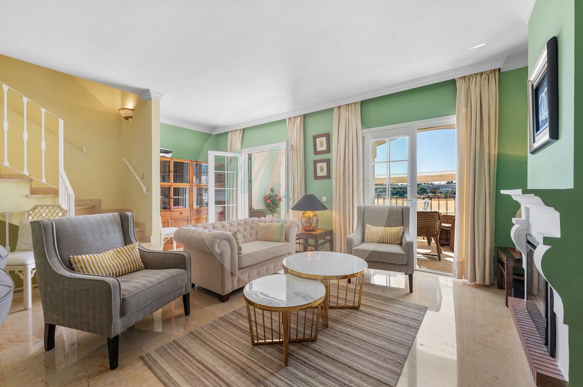 Adosado en Nueva Andalucía