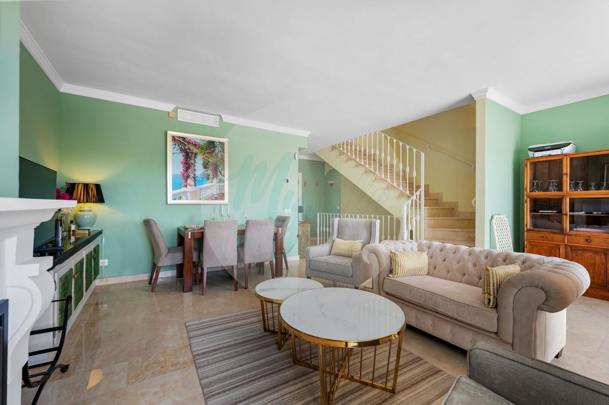 Adosado en Nueva Andalucía