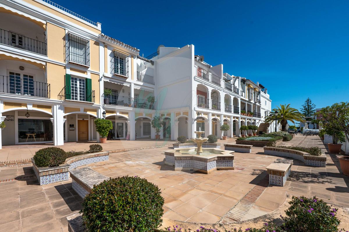 Adosado en Nueva Andalucía