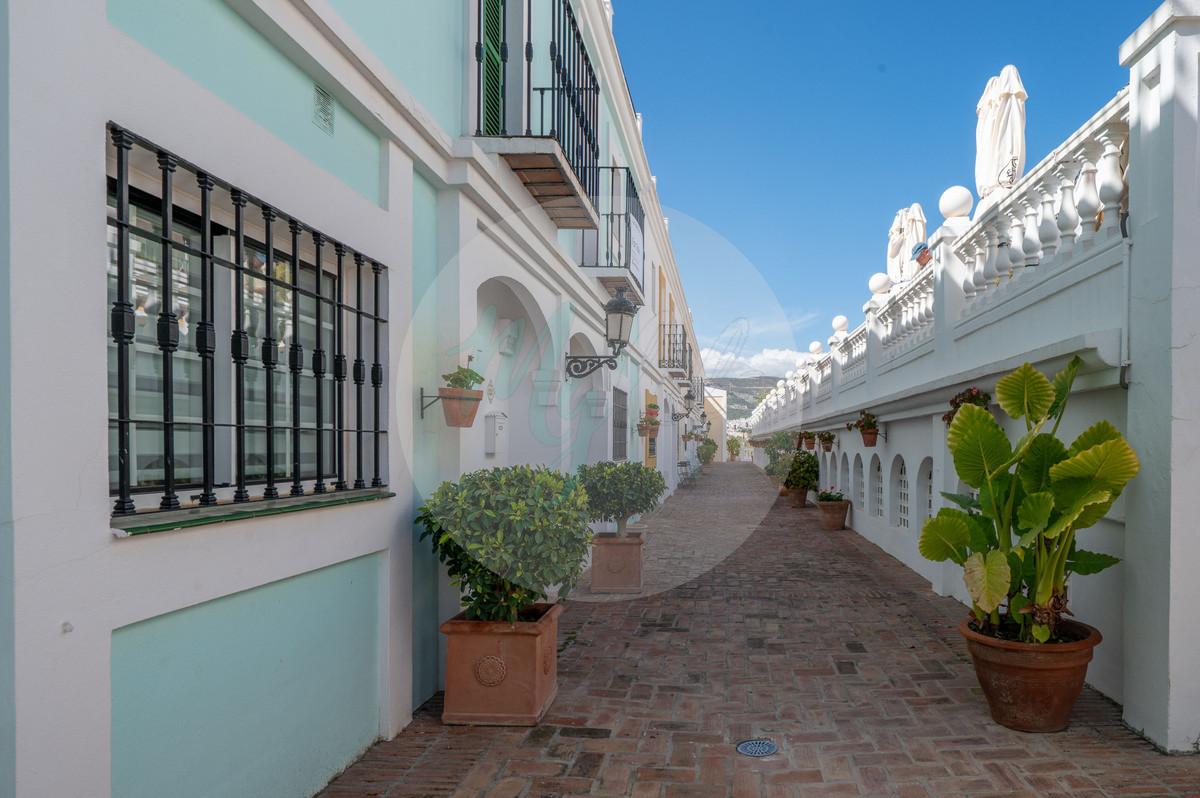 Adosado en Nueva Andalucía