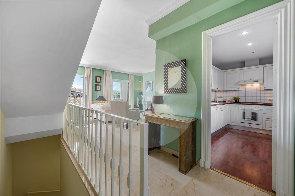 Adosado en Nueva Andalucía