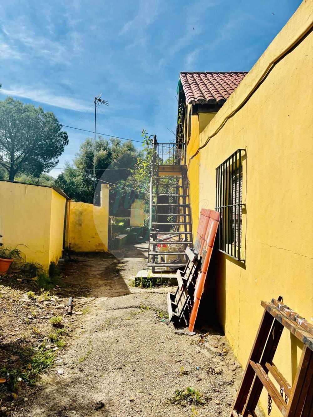 Urban plot in Estepona