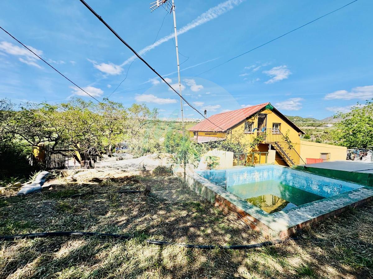 Urban plot in Estepona