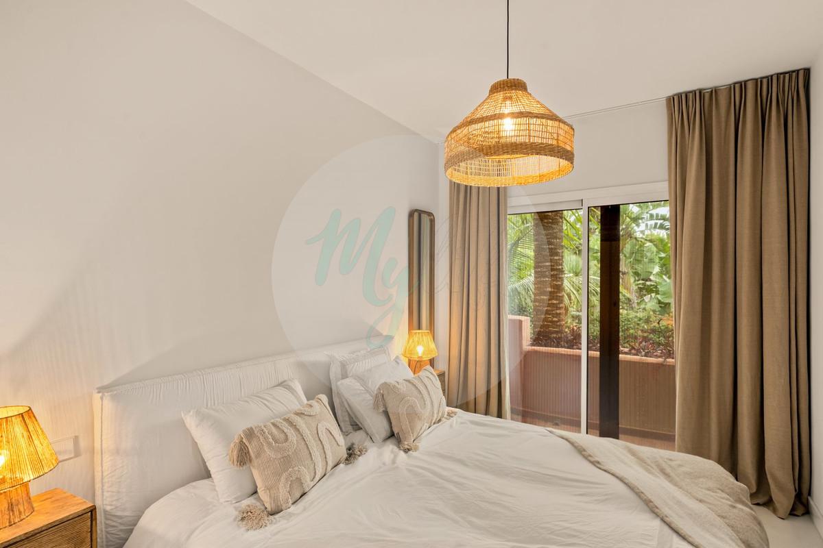 Townhouse in Golden Mile