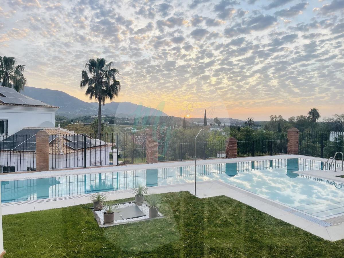 Wholesale & Distribution in La Cala Golf